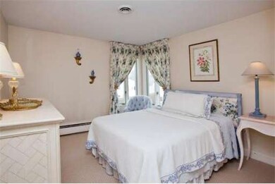 103 Albemarle Rd, Newtonville, MA 02460 - photo 6