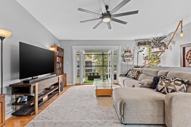 2761 S Oakland Forest Dr unit 204, Oakland Park, FL 33309 - photo 3