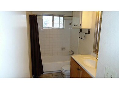 Master Bath/Spa.