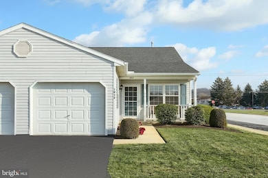 1012 Village Way unit 1012, York, PA 17404 - photo 4