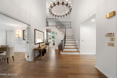 3.11 Entry Foyer (3)