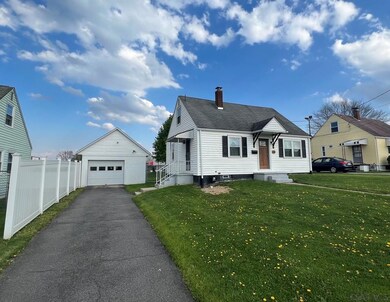 1921 Minno Dr, Johnstown, PA 15905 - photo 3