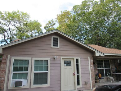 6338 Acorn Forest Dr, Houston, TX 77088 - photo 3