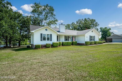 228 J R Blvd--11