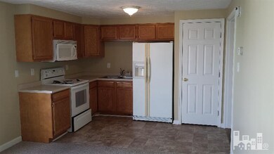 101 Seahorse Ln unit A-3, Carolina Beach, NC 28428 - photo 3