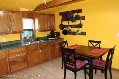 thumbnail_6 16913 Kitchen