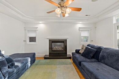 4617 S Langley Ave unit 2S, Chicago, IL 60653 - photo 2