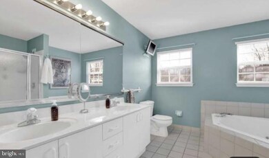 539 Jason Dr, Southampton, PA 18966 - photo 5