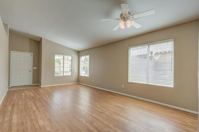 002_Living Room