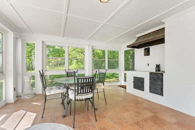 1429 20th St SW, Rochester, MN 55902 - photo 2