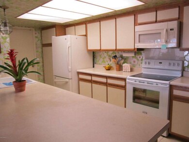 Kitchen Cabinets & Pantry Storage.