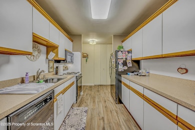 1504 Summit Pointe unit 1504, Scranton, PA 18508 - photo 3