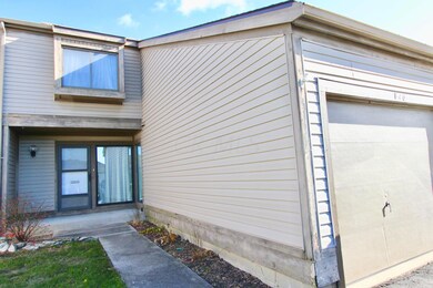 846 Westbury Ln N unit 22C, Columbus, OH 43228 - photo 2