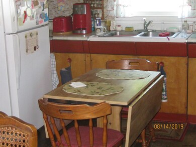 749 7th Ave, Troy, NY 12182 - photo 4