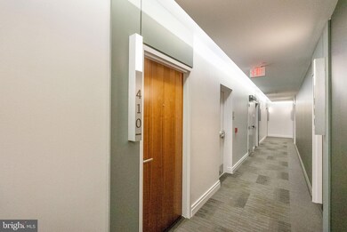 525 Water St SW unit 410, Washington, DC 20024 - photo 7
