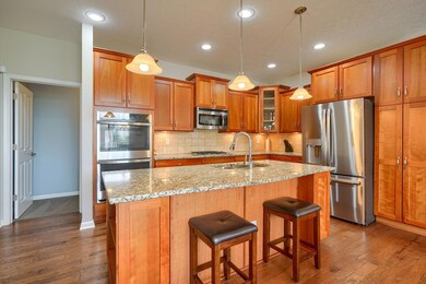 102 Featherstone Ct, Powell, OH 43065 - photo 5