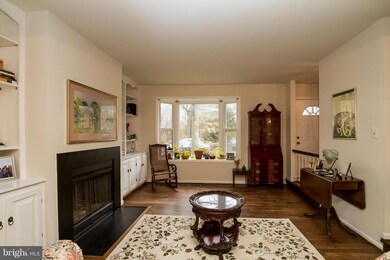 11510 Pine Cone Ct, Reston, VA 20191 - photo 3