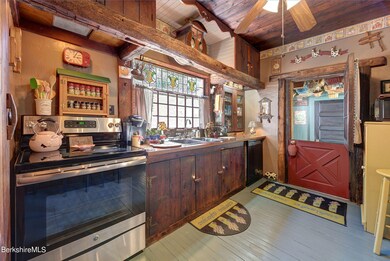 11 Manville St, Great Barrington, MA 01230 - photo 4