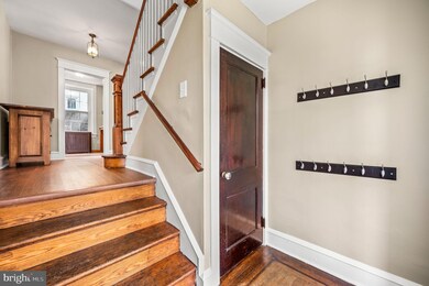 655 Aronimink Place, Drexel Hill, PA 19026 - photo 3