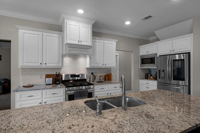 187 Buxtons Way_20220410_083