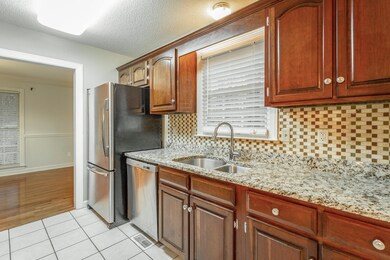 4716 Creek Point Ln. HD-5