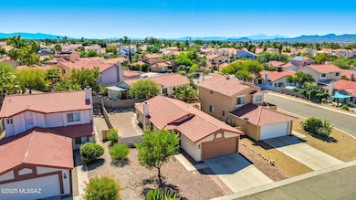 9506 N Albatross Dr, Tucson, AZ 85742 - photo 5