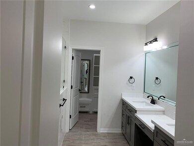 1907 Evaristo Ln, Edinburg, TX 78541 - photo 7
