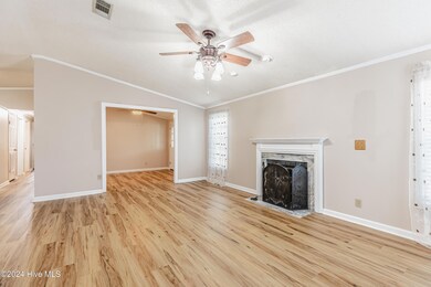 515 Deer Path, Living Room-1
