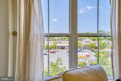 Dominion Heights unit 302, Arlington, VA 22207 - photo 5