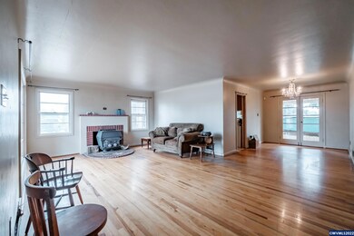 985 E Ellendale Ave, Dallas, OR 97338 - photo 5