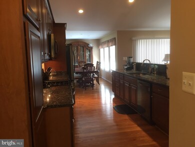 10419 Woodlake Ct, Spotsylvania, VA 22553 - photo 4