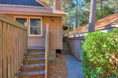Front entrance-courtyard