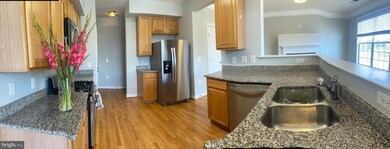 2428 Curie Ct unit 34, Herndon, VA 20171 - photo 3