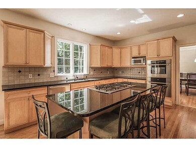 270 Sylvan Ct, Saunderstown, RI 02874 - photo 6