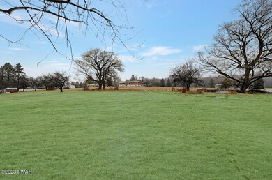 97 Highland Dr, Hawley, PA 18428 - photo 4