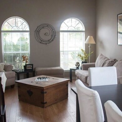 FORMAL LIVING ROOM/GREAT ROOM