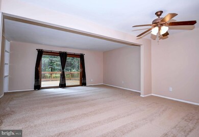 13 Peroba Ct, Parkville, MD 21234 - photo 4