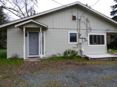 2655 E Evans Creek Rd, Rogue River, OR 97537 - photo 4