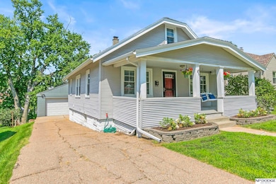 1114 S 54th St, Omaha, NE 68106 - photo 2