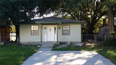 This is the picture of the front of the house with