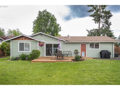 801 E Pinehurst Dr, Newberg, OR 97132 - photo 5