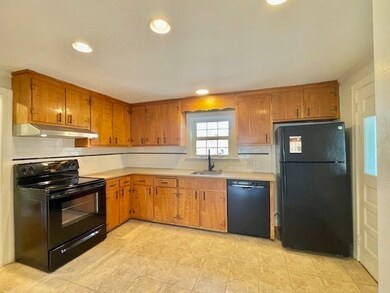 40 Beach St, Woburn, MA 01801 - photo 4