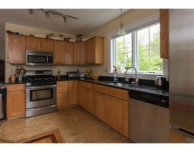 25A Hancock St unit 25A, Northampton, MA 01060 - photo 6