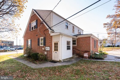 8 Seminary Dr, Lutherville Timonium, MD 21093 - photo 5