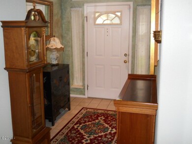 Tiled entry