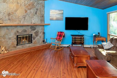 04-Living Room_DMD_8874