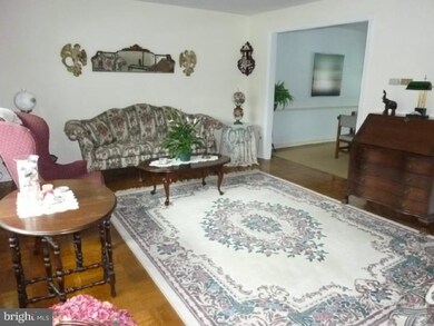 210 Dorset Way, Chalfont, PA 18914 - photo 3