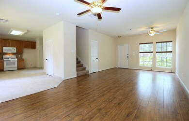 29603 Turnbury Village Dr, Spring, TX 77386 - photo 3