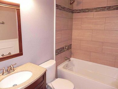 Bath. Unit 1704