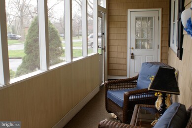 27 Sheffield Rd, East Windsor, NJ 08520 - photo 4